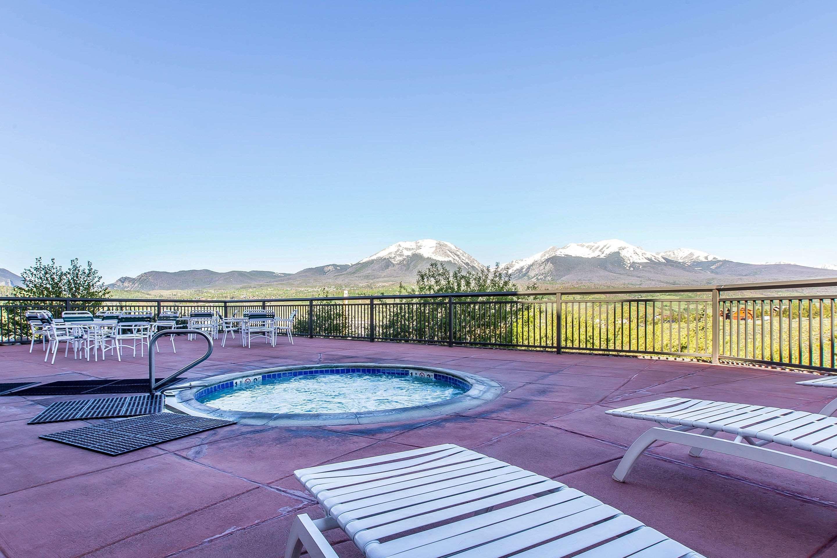 Comfort Suites Summit County Dillon Esterno foto